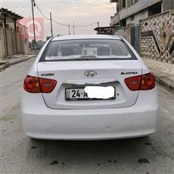 هیوندای ئەلەنترا